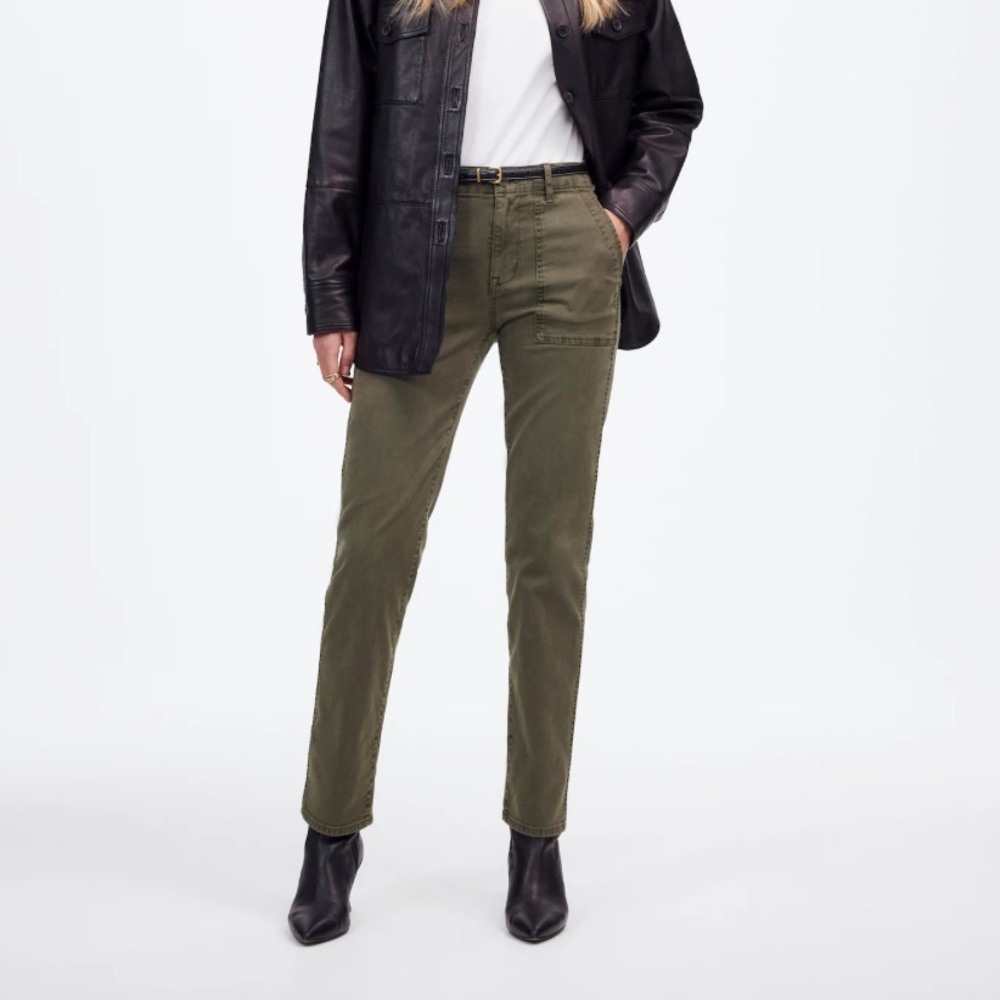 Madewell The Slim Straight Utility Pant in Garment Dye - Size 28 - Faded Ivy